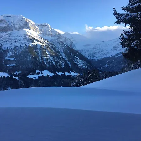 Chalet De Vacances Les Flats A Val-d'illiez * Champéry